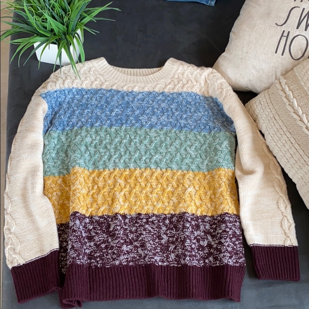 St. John’s Bay Multi Color Sweater (M)